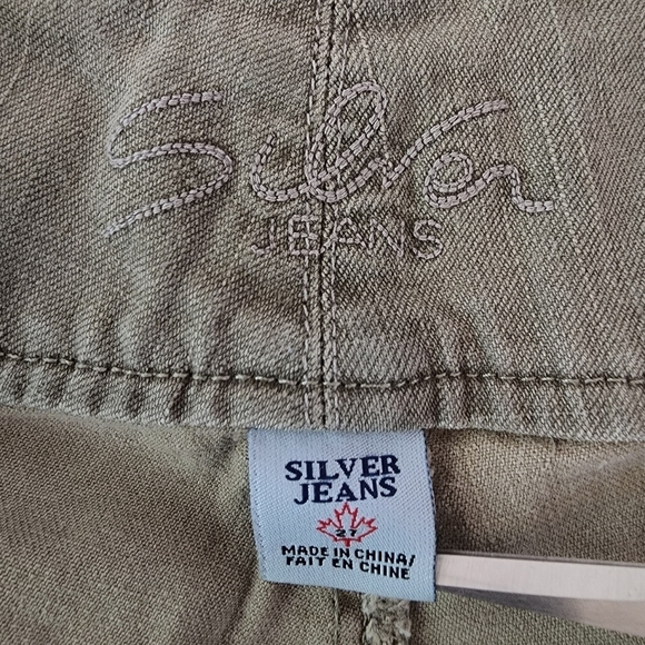 Sliver Jeans Three Inch Waist Band Denim Gray Women's Shorts Size 27 - Picture 3 of 5